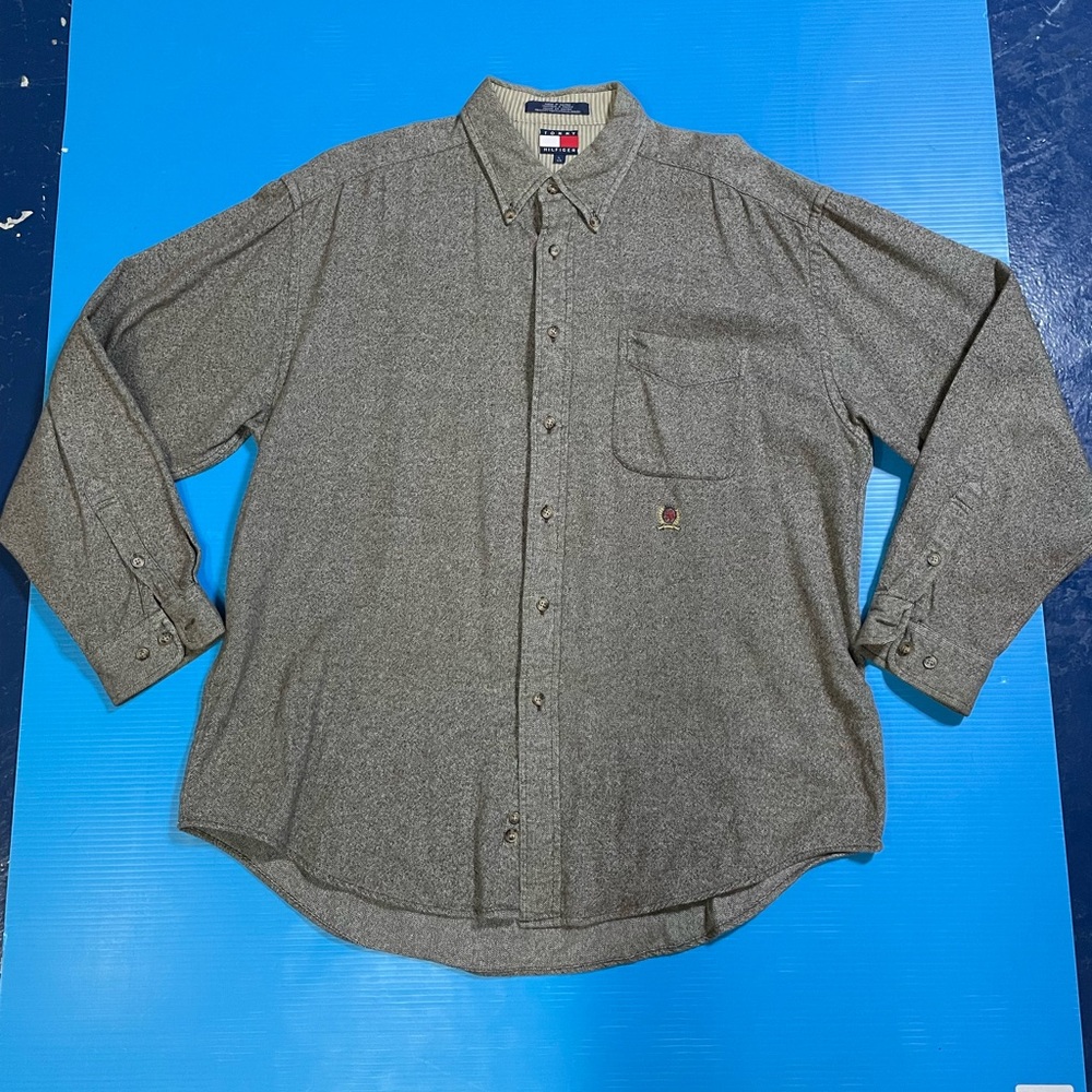 Tommy Hilfiger Men's Gray Button Down Shirt